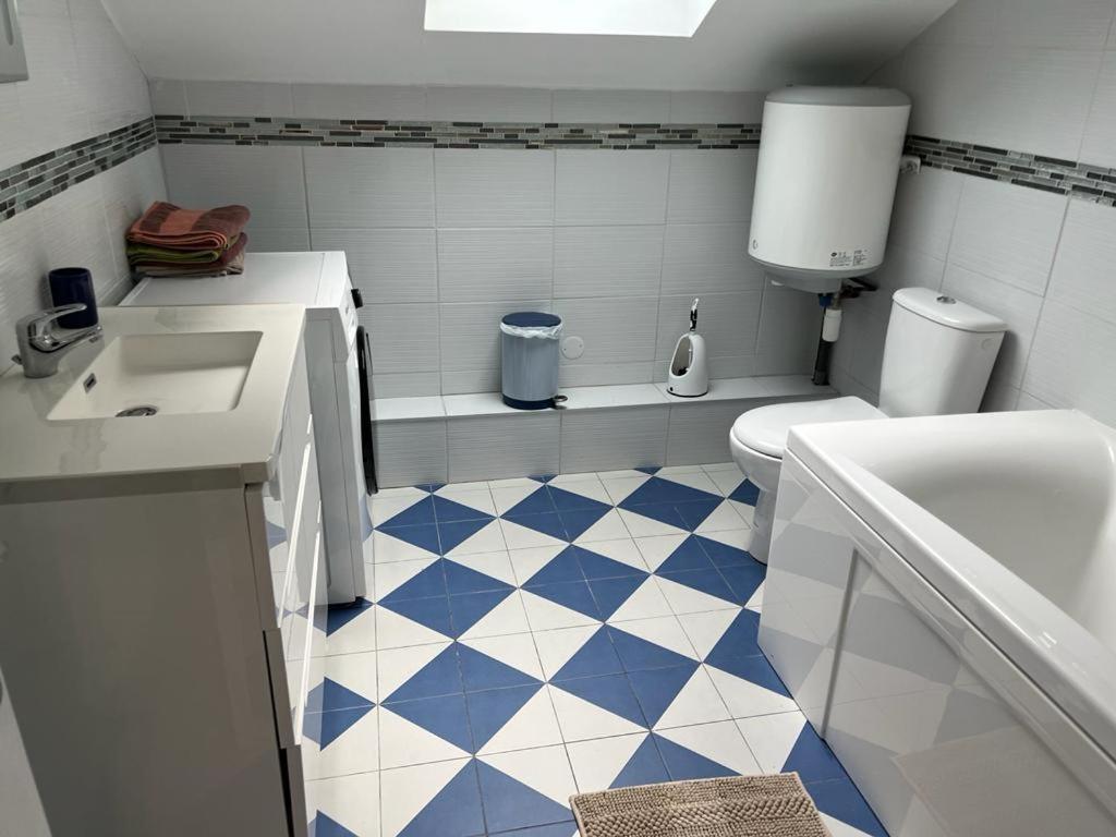 Suits & Luxury Appart Paris Montreuil Exterior photo